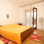 With A Parking Space Stari Grad, Hvar - 8686 شقة
