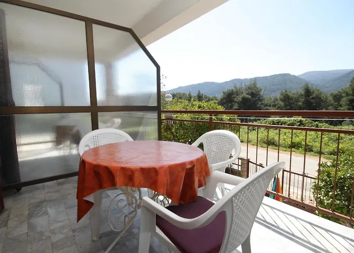 With A Parking Space Stari Grad, Hvar - 8686 شقة